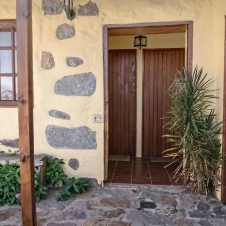 Casa de Férias Rural House In The Center Of Gran Canaria 2 Noches Tejeda (Gran Canaria)